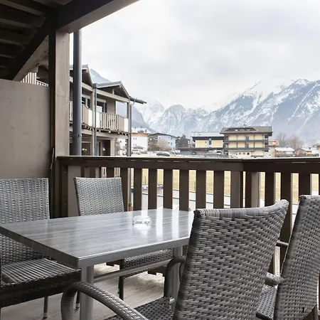 Adler By Alpin アパート カプルーン